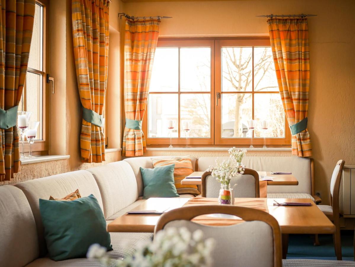 Schneiderlein Hotel Limabach - Oberfrohna Eksteriør billede